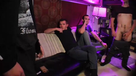 hollandhousestudios  18-02-2022